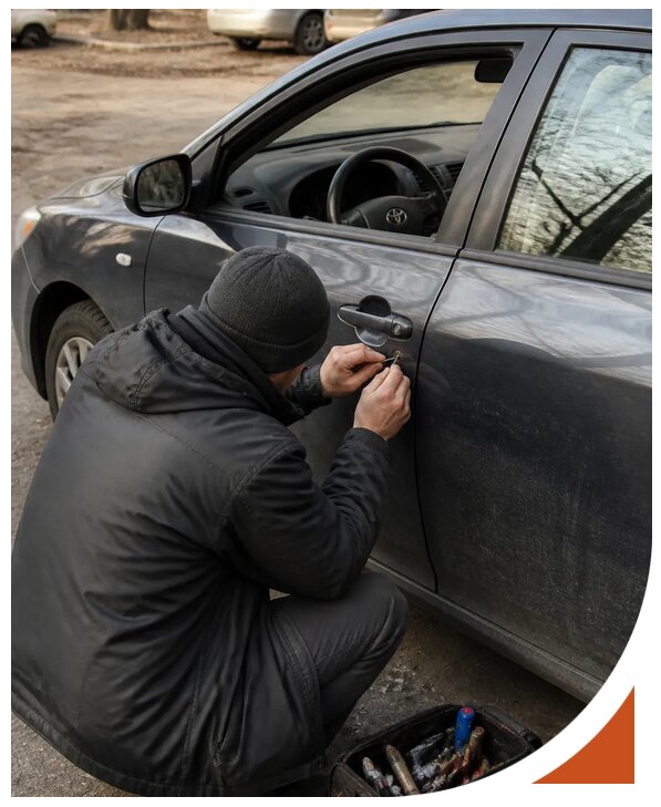 Профессиональное вскрытие автомобиля Тойота без повреждений в Гулькевичах